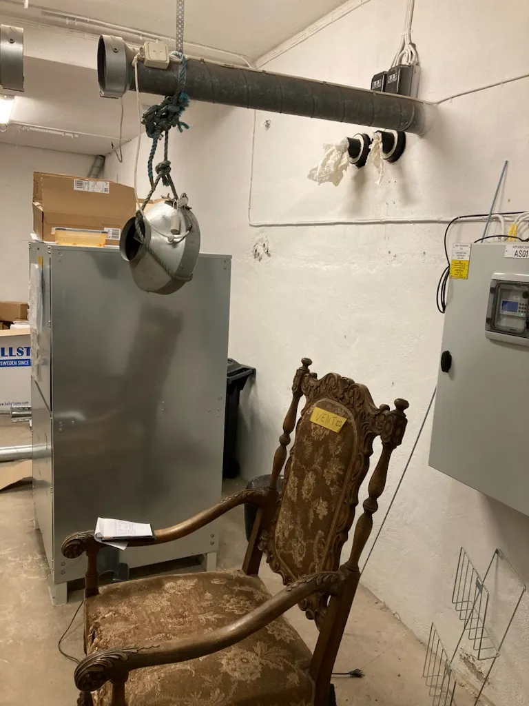 Befintligt ventilationsaggregat före byte